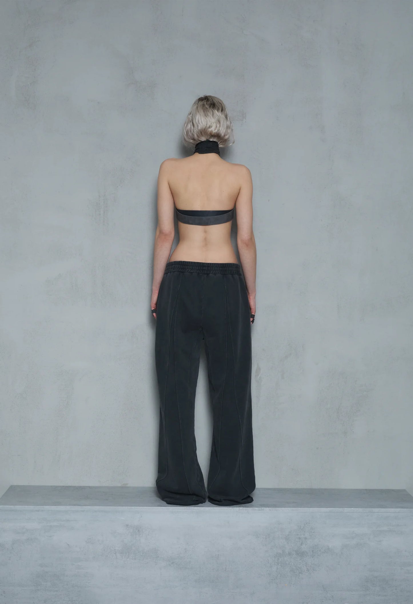 Sweatpants Baggy Stacked Dark Grey 001