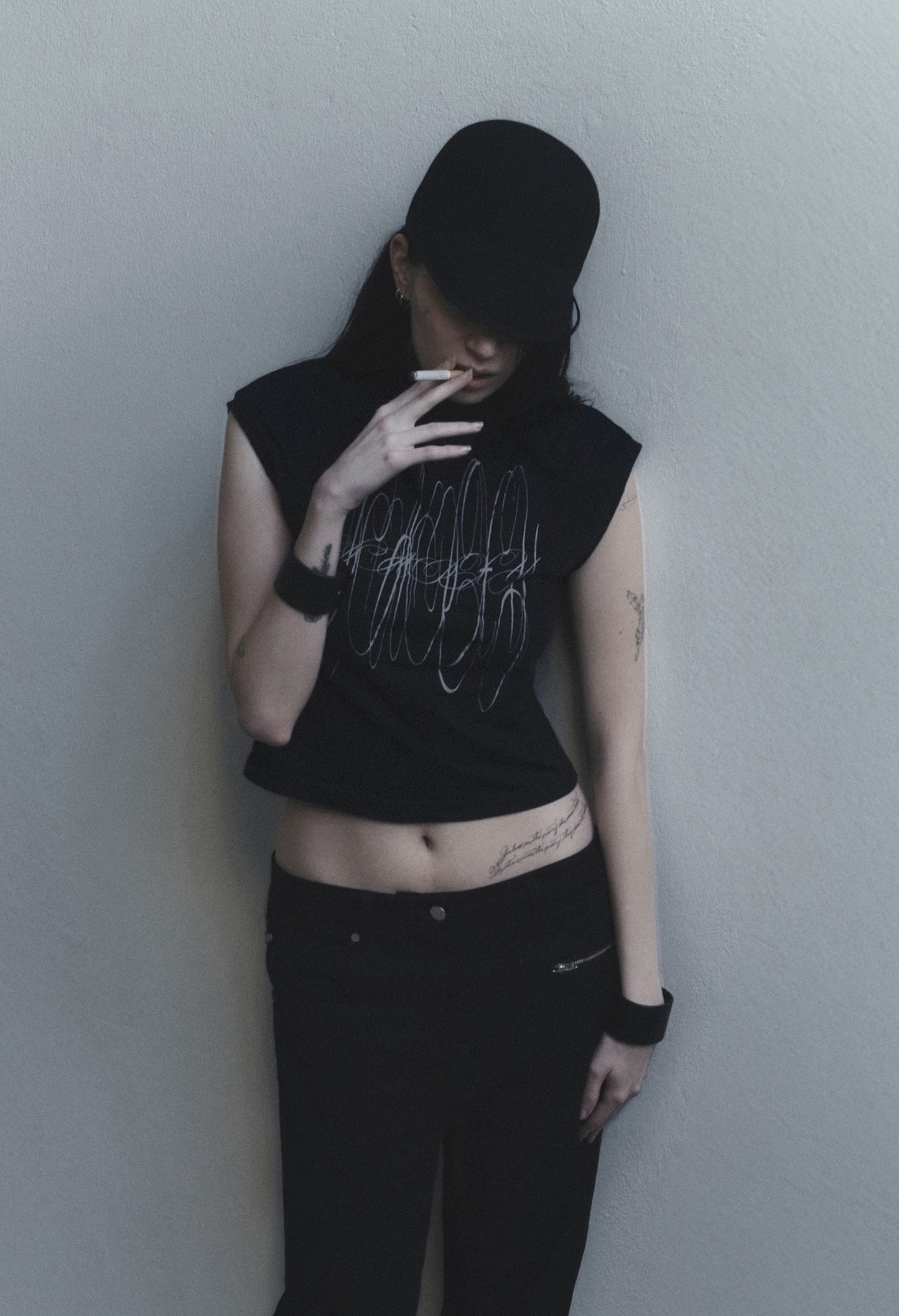 Baby Tee "Signature" Black 002