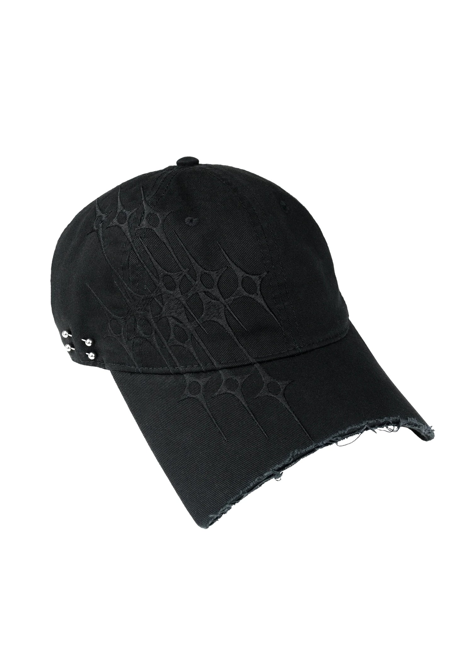 Darxy Pierced Cap Black 001