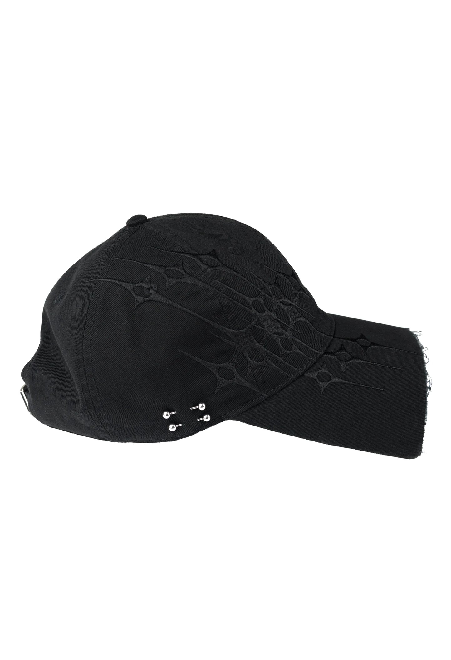 Darxy Pierced Cap Black 001